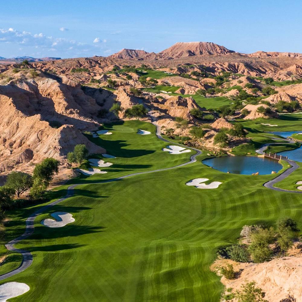 Wolf Creek Golf Club - dramatic desert canyon golf course